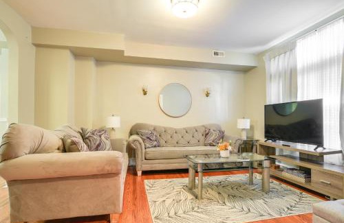 Baltimore House | Baltimore Vacation Rental - Near JHU and Art Museum!