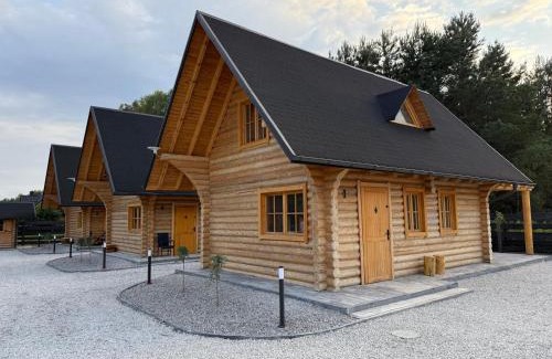 Radawa House | Balujemy w Radawie