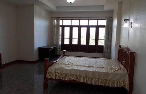 Kosum Phisai Apartment | Bamboo Hill Chalet ที่พักบรรยากาศวิลล่าสไตล์ยุโรป