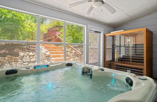 Shearer Hills - Ridgeview House | Bamboo Oasis-Relaxing Hot Tub-Family Time