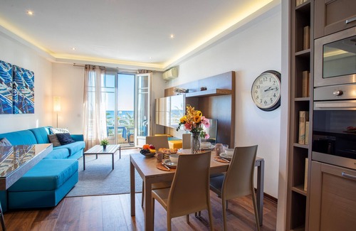 Les Baumettes Apartment | BAMBOO PLAGE AP4220 by Riviera Holiday Homes