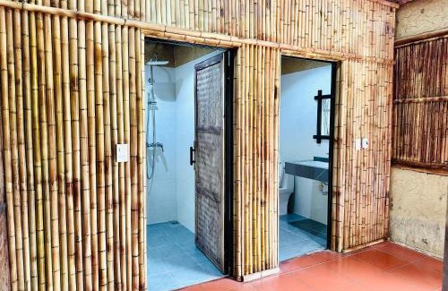 Vi Xuyen House | Ban Bang Ecolodge Tours & Motorbike Rental