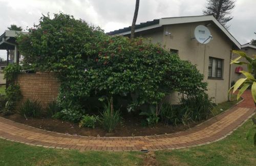 Melville House | Banana Beach B4