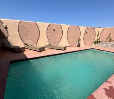 Tamri Hotel | BananaHouse