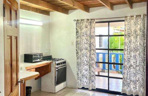 Bon Accord Village House | Bananaquit Apartments