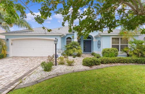 Virginia Trace House | Bancroft - Walking Distance To Sumter SquareVillagepeople