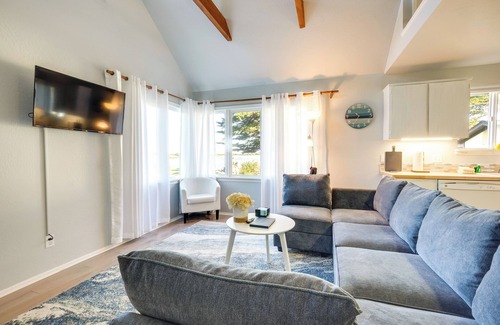 Bandon House | Bandon Beach House Rental: Walk to Downtown!