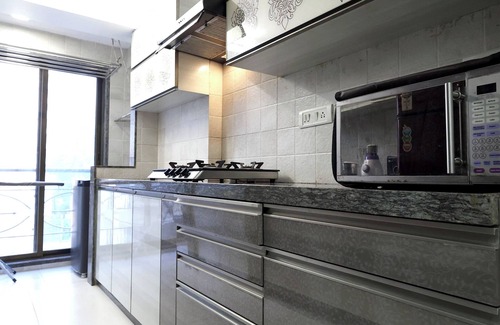 Bandra East Apartment | Bandra Lux stay - 2 BHK apartment