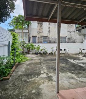 Phra Nakhon House | Bangkok Neighborhouse