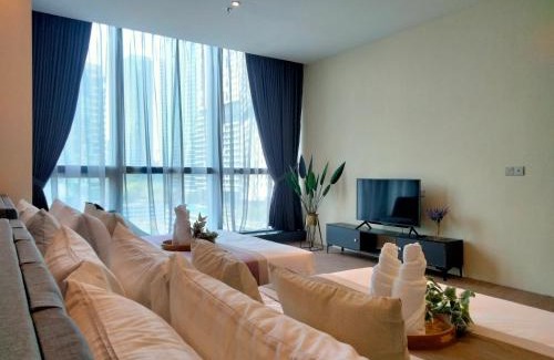 Taman Bukit Pantai Apartment | Bangsar Trade Center Studio 4pax I HomeBrickz