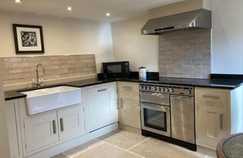 Pickering House | Bank Top Barn Double Bedroom Self-catering 2 guests