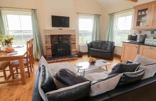 South Charlton House | Bank Top Cottage