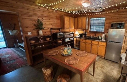 Moulton Cabin | Bankhead Hideaway -Peaceful Getaway
