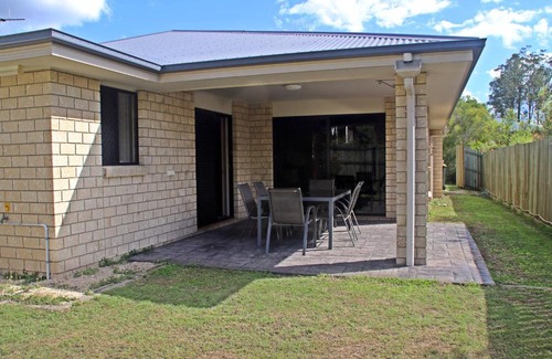 Tinana Apartment | Banksia and Acacia Apartments