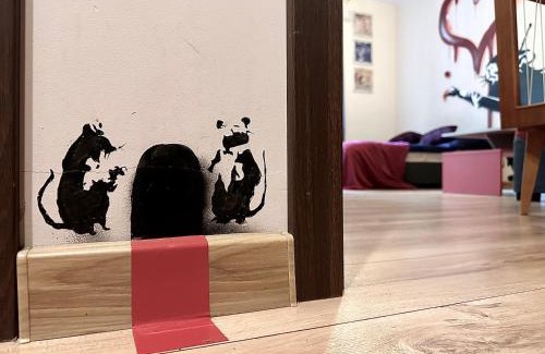 Goclaw Apartment | "Banksy" Art