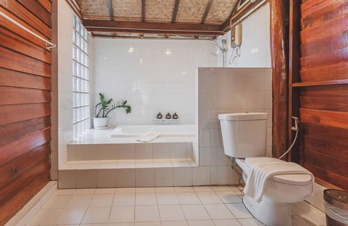 Nuea Khlong Hotel | Banyan Bay Villas