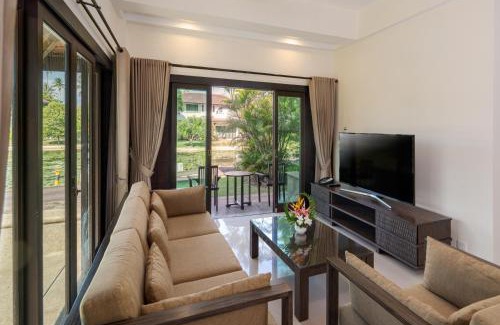 Lagoi Resort | Banyu Biru Villa