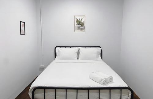 San Chao Pho Suea Apartment | BAO San Chao Pho Suea - ศาลเจ้าพ่อเสือ
