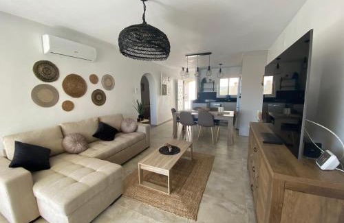 Casas de Torrat Apartment | Barathéon - AzulenaCalpe