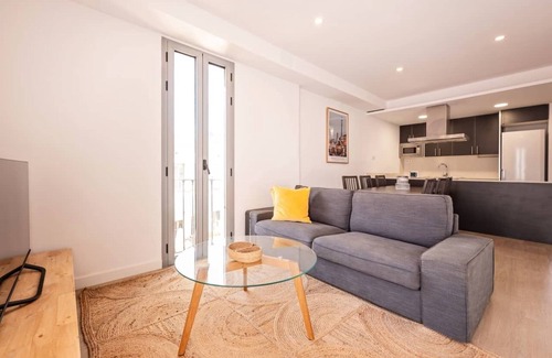 El Born Apartment | BARCELONA DOWNTOWN! Historical city center!