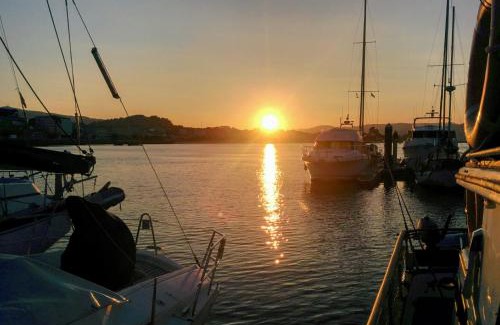Cangas Boat Rental | Barco 12 mts centro Cangas