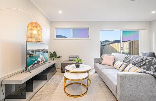 Bardia House | Bardia Convenient Adorable Modern 4 Br House