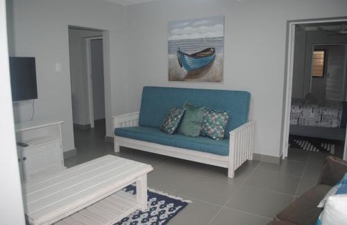 Amanzimtoti Apartment | Barefoot Bungalo
