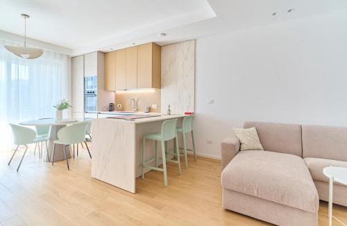 Municipio 2 Apartment | Bari Giannini1 Luxe Apartment