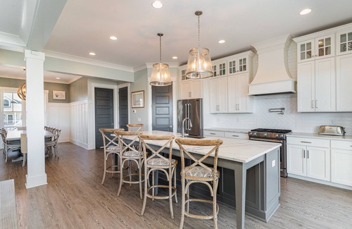 Inlet Harbour House | Barnacle Bill's: Inlet-Front w/Private Pool