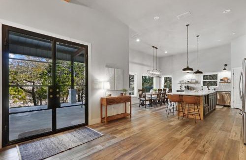 Wimberley House | Barndo on the Blanco