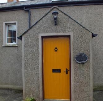 Newtownards House | Barnwell Farm Cottages Corn cottage