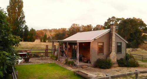 Bridge Creek House | Baroona Cottage
