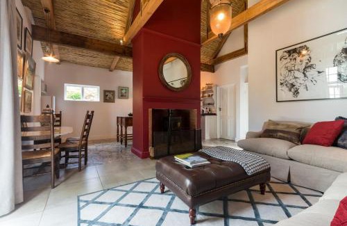 Cape Winelands Apartment | Bartinney Private Cellar Banhoek