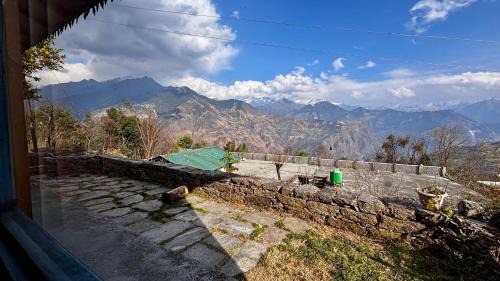 Munsyari House | Basanti Rawat Homestay