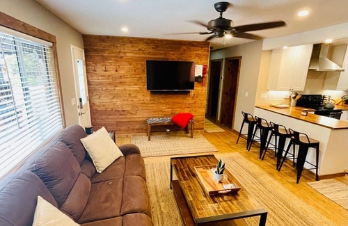 North Upper Truckee Cabin | Base Camp Kiowa: cozy, dog-friendly, modern mountain cabin