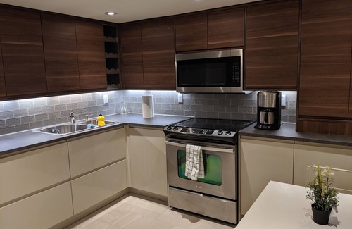 Malvern Apartment | Basement Apartment