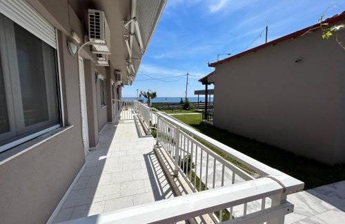 Leptokaria Apartment | Basilio's Studios