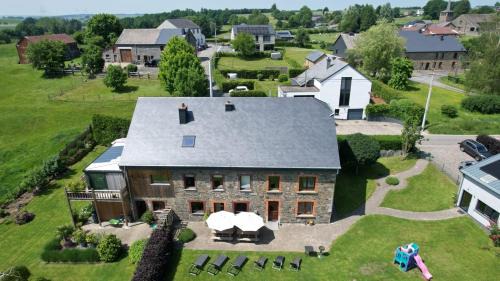 Mande Saint-Etienne House | Bastogne Maison de vacances avec sauna