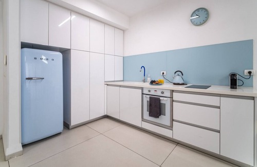 Haifa Condo | Bat Galim Full Sea View Balcony