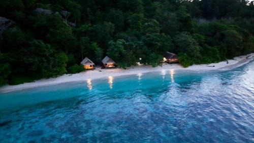 Raja Ampat House | Batanta Panorama Guest' Hause