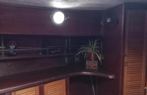 Gruissan Boat Rental | Bateau de pirates