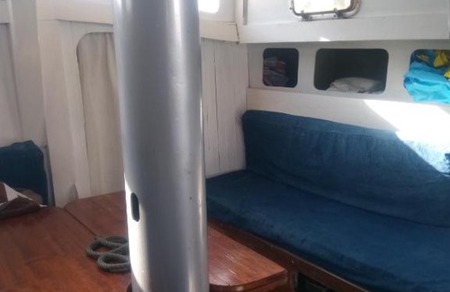 Saint-Tropez City Centre Boat Rental | Bateau en ville