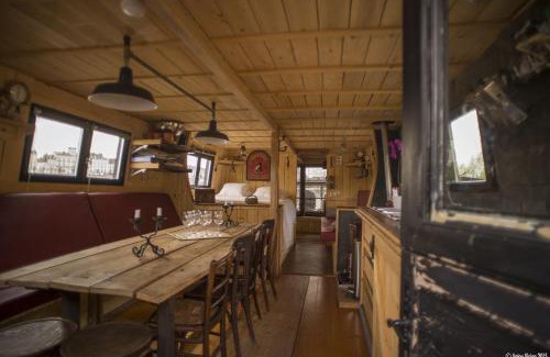 Saumur Boat Rental | BATEAU LE VENT DE TRAVERS