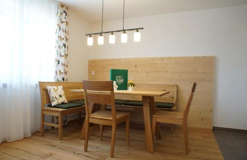 Seeg Apartment | Bauernhof Hipp Ferienwohnung