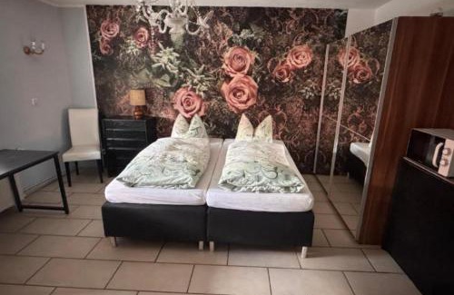 Berka/Werra Apartment | Bauernhof Privatzimmer Hortus Sandrine Gemeinschaftsbad Free WiFi