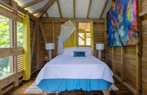 Fond Cani House | Bauhinia-