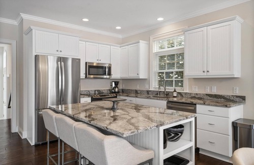 Bay Harbor House | Bay Harbor Northern Charm Cottage 34