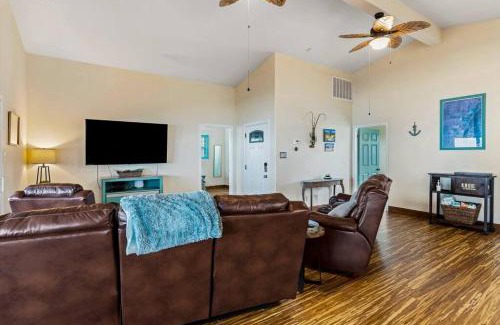 Rockport House | Bay Haven on Copano- 4 bdrm w/200+ft Fishing Pier
