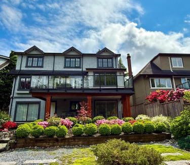 West Point Grey Bed & Breakfast | Bay View House