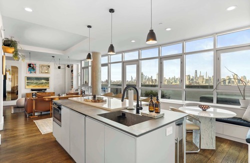 Williamsburg Condo | Bayard Terrace by Rove | Condo w/Outdoor Spaces